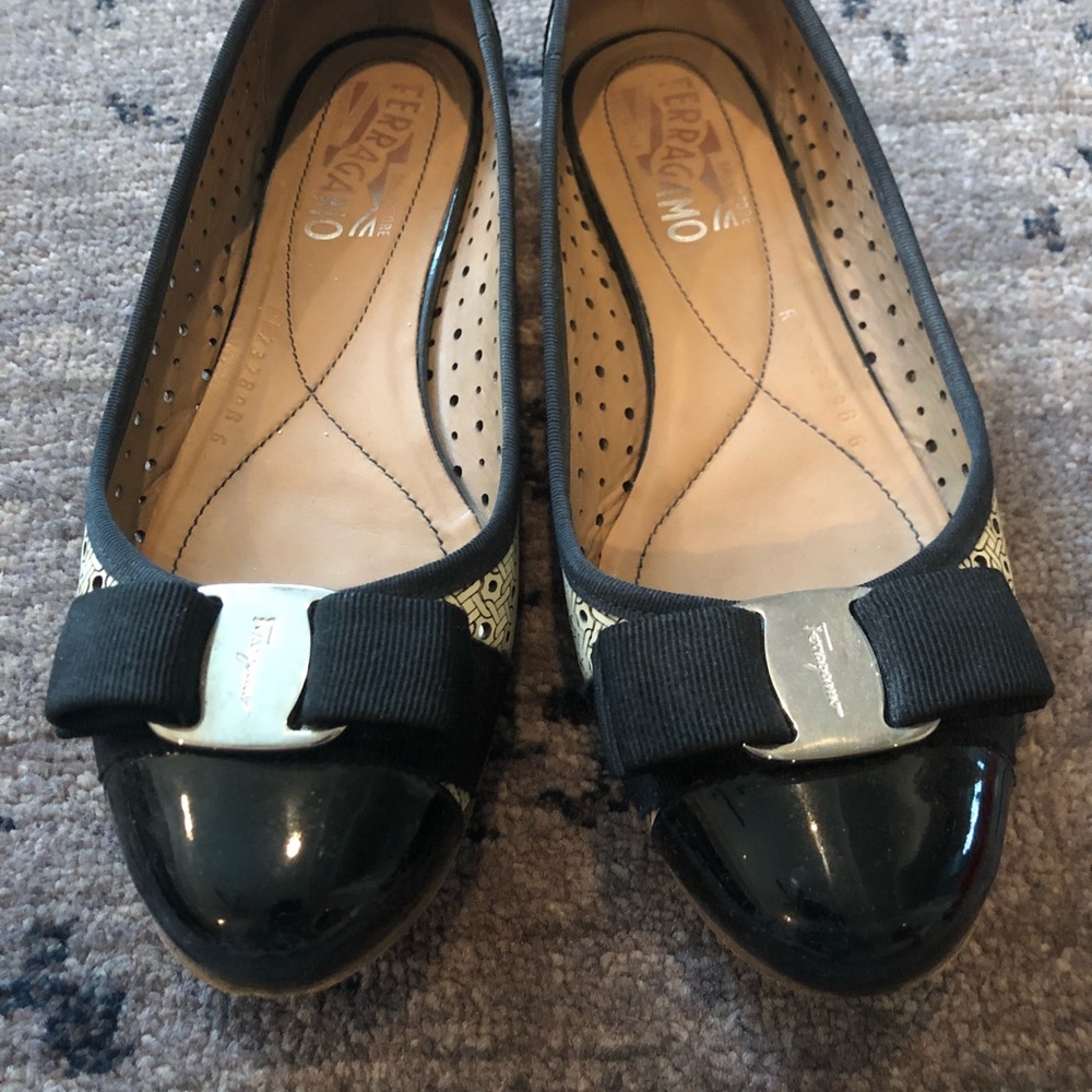 Salvatore Ferragamo flats